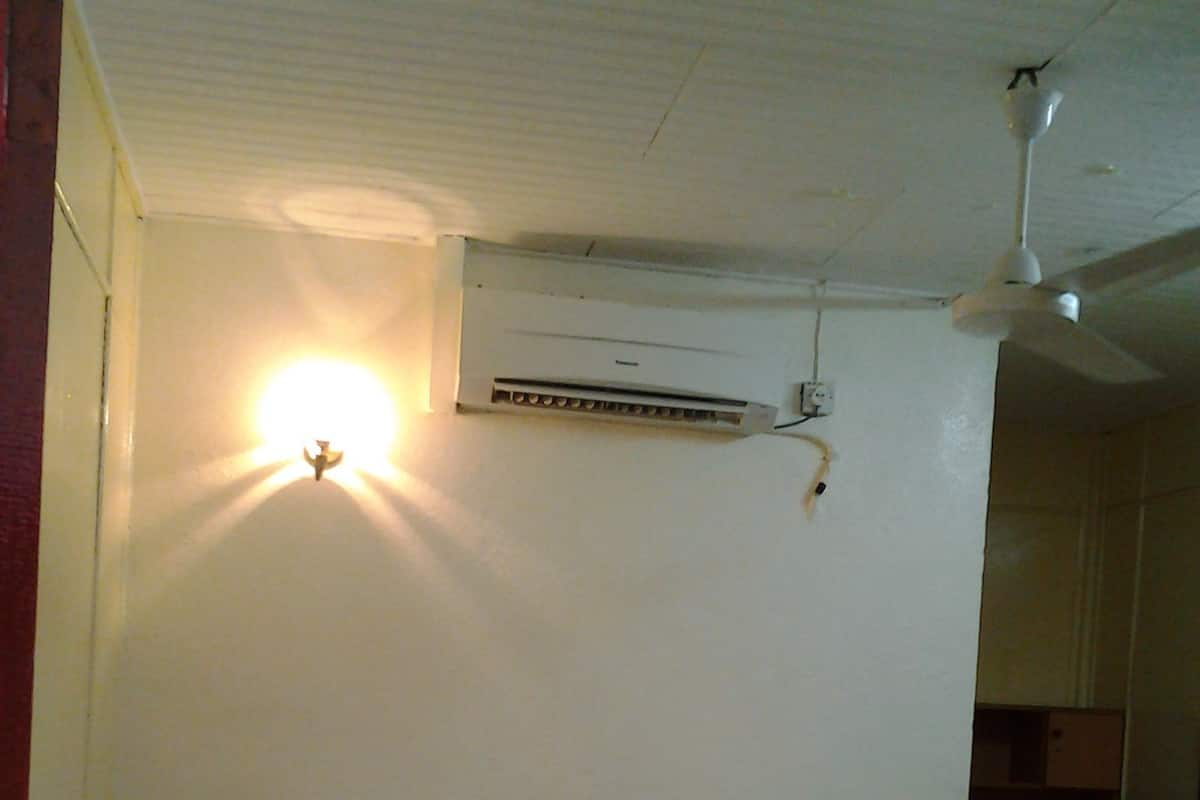 Kamar Standar | Setrika/meja setrika, Wi-Fi gratis, dan seprai linen