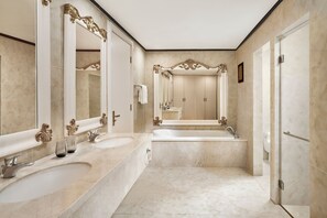 Villa, 3 Bedrooms, Balcony, Garden View | Bathroom | Separate tub and shower, deep soaking tub, designer toiletries