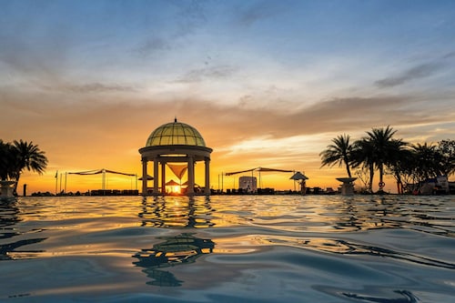 Sheraton Phu Quoc Long Beach Resort