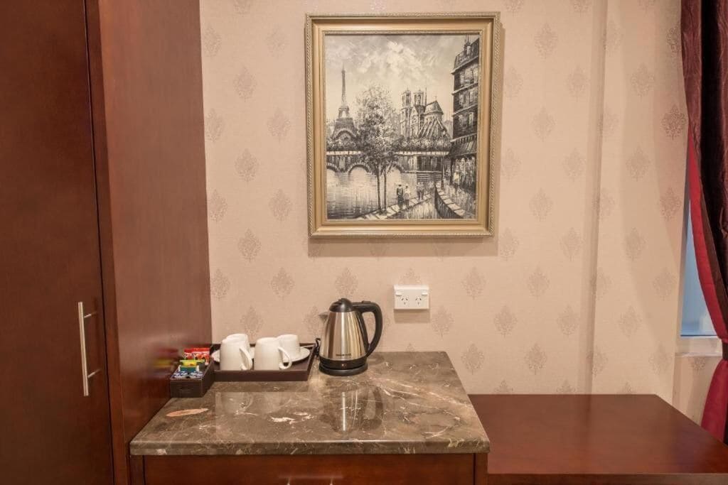 Foto - Megaboom City Hotel