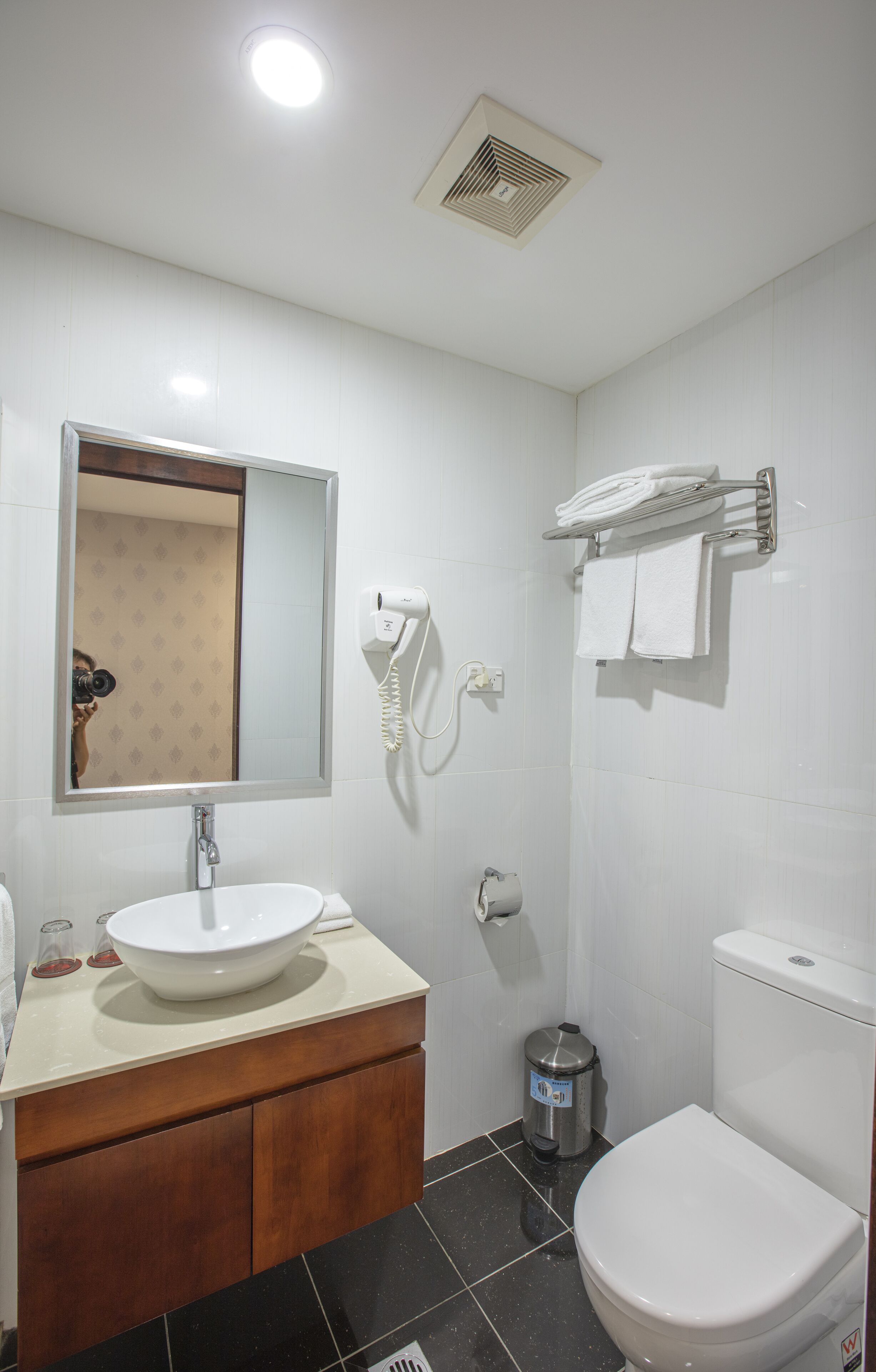 shower, free toiletries, hair dryer, slippers