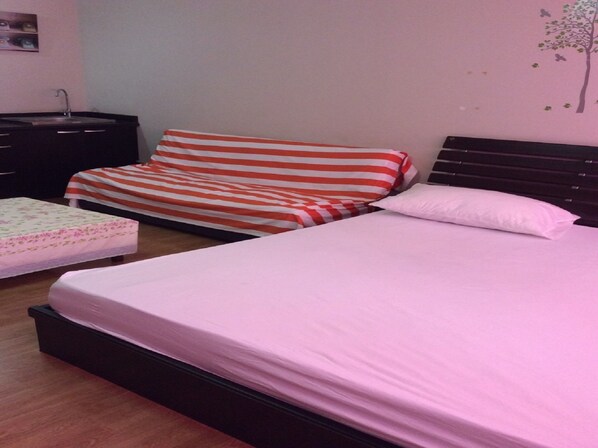 Iron/ironing board, rollaway beds, free WiFi - Don Mueang-Challenger Impact Muangthong Thani (Pak Kret)