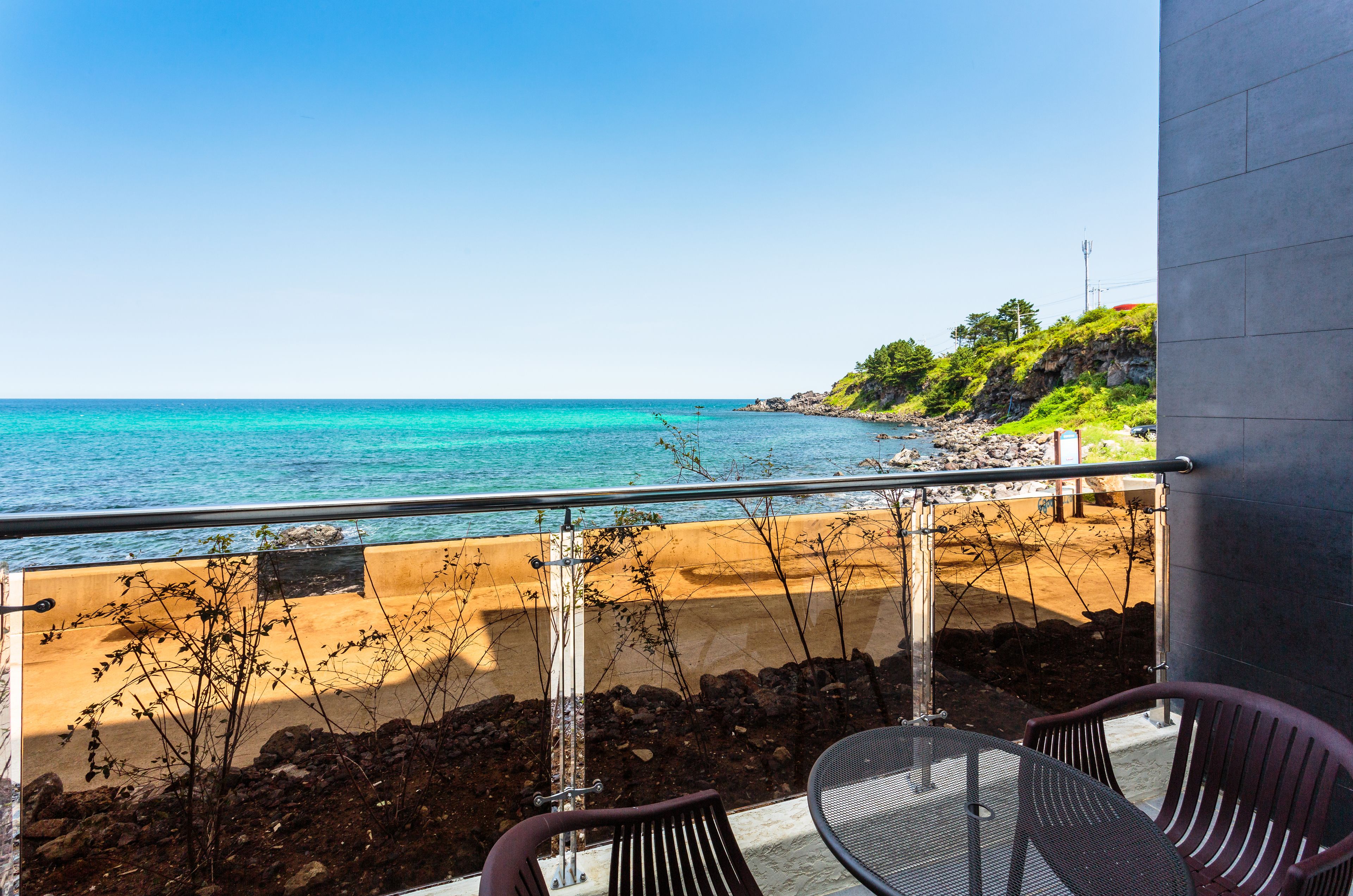 couple room or emerald room (random assign) | terrace/patio