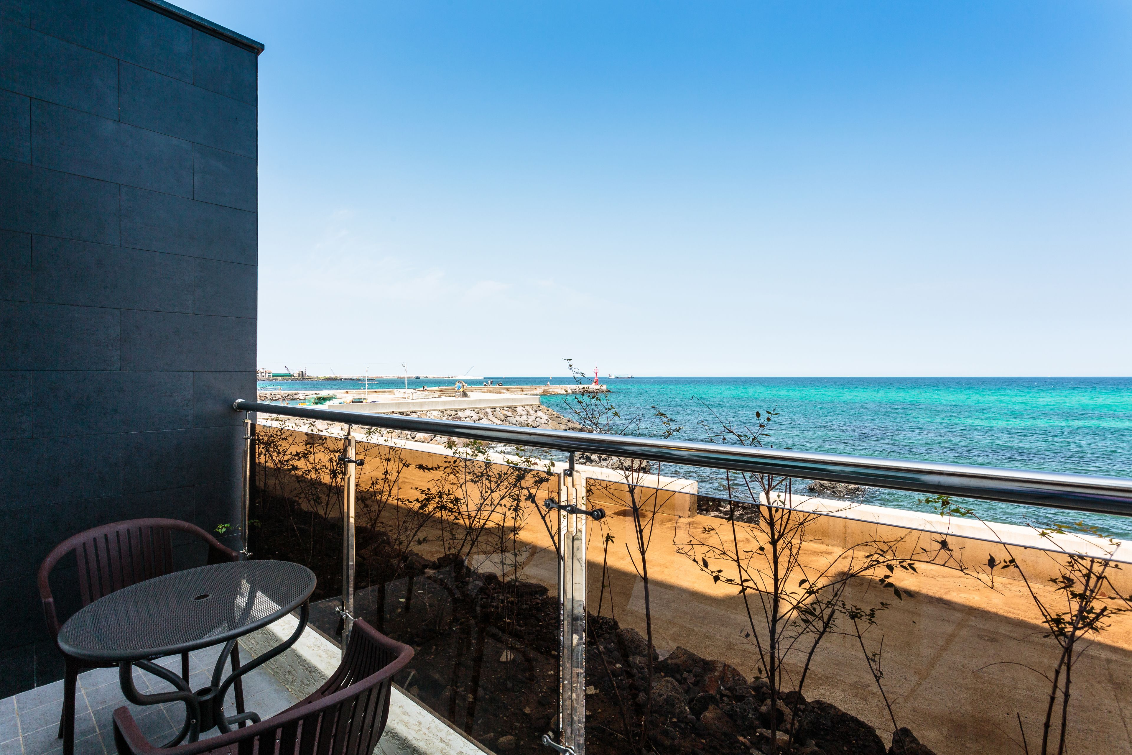 couple room or emerald room (random assign) | terrace/patio