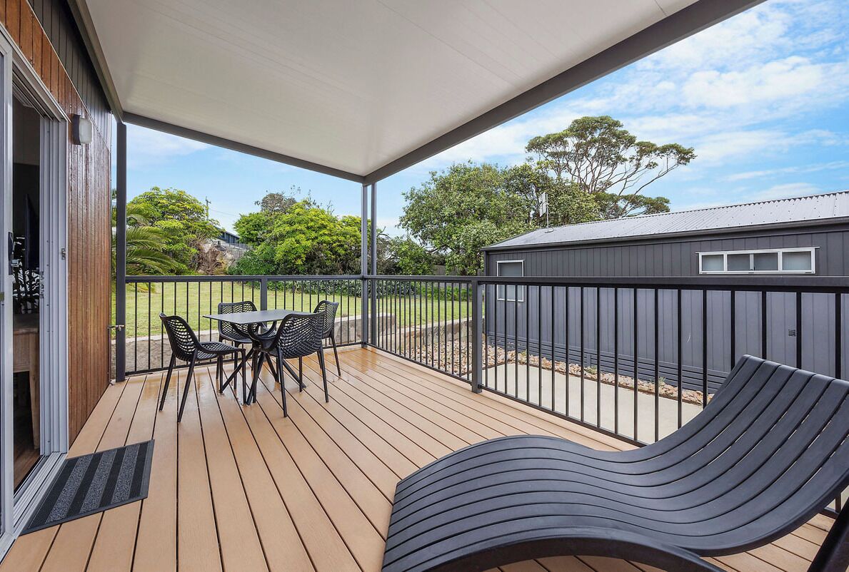 Premium Tiny Home - Sleeps 2 | Terrace/patio