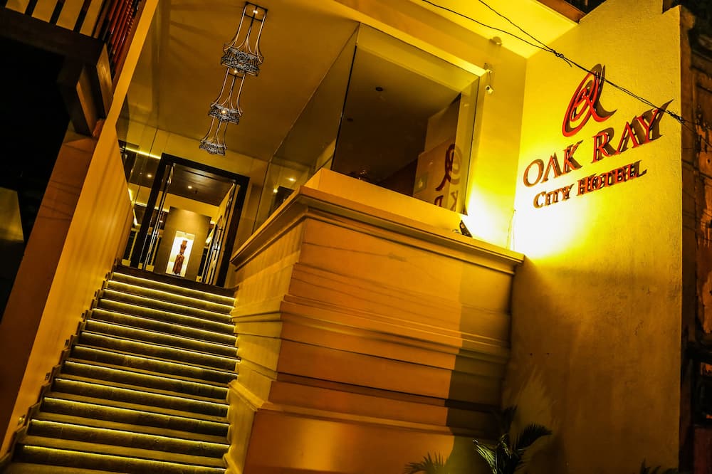 Oak Ray CIty Hotel