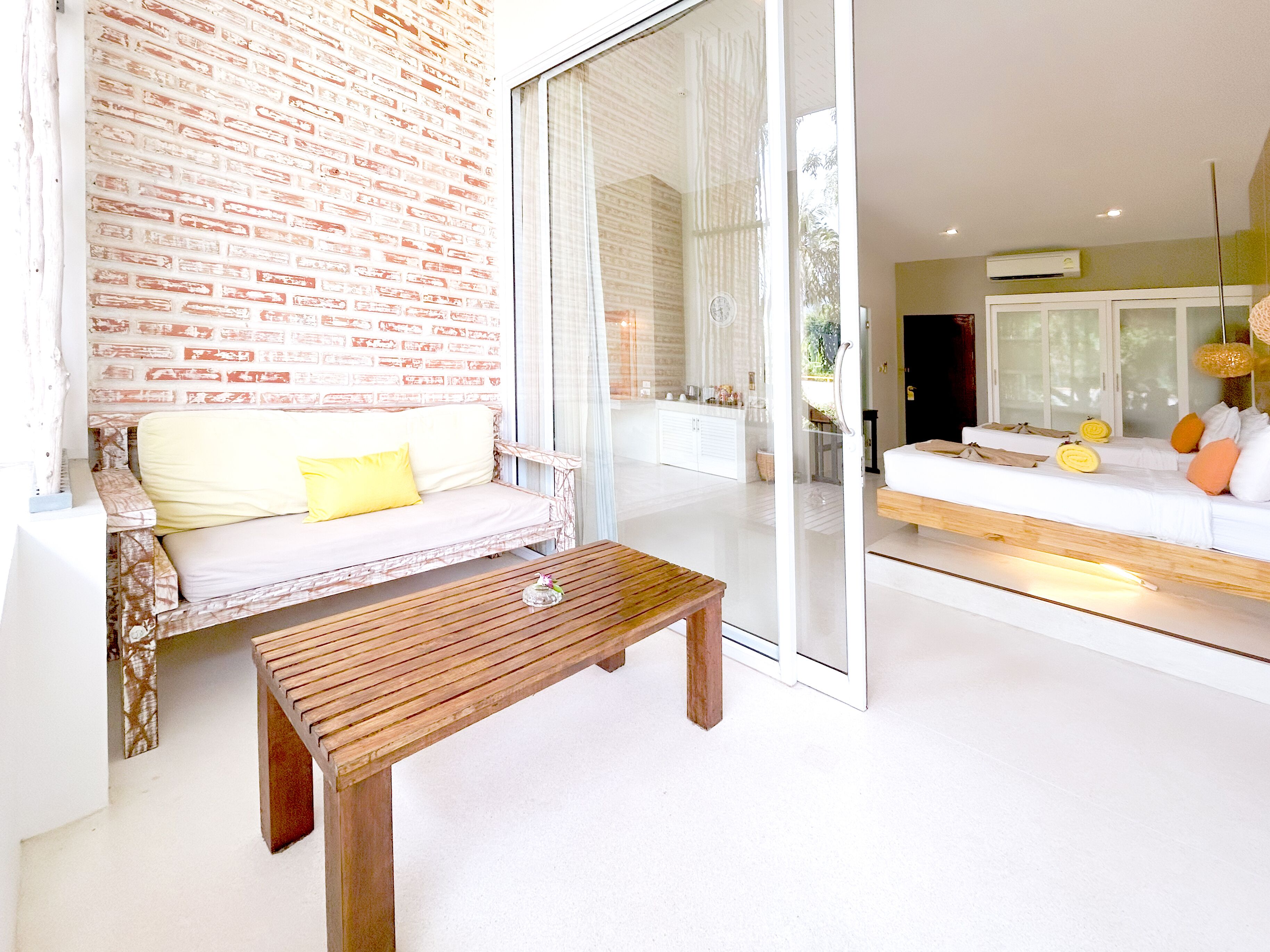 junior suite - twin | 1 bedroom, minibar, in-room safe, individually decorated