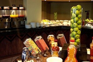 Daily buffet breakfast for a fee - San Lameer Villa Rentals (Southbroom)