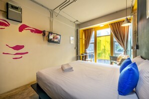 Room, 1 King Bed, Ensuite | In-room safe, free WiFi