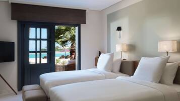 Premium Beach Front Terrace | Premium bedding, minibar, in-room safe, desk