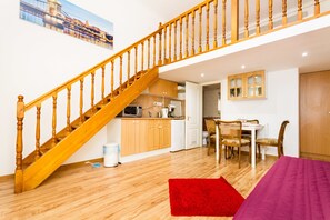 Studio 2 Persons - Iranyi 19-23 | Iron/ironing board, cribs/infant beds, free WiFi