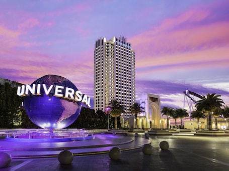 Exterior. The Park Front Hotel at Universal Studios Japan