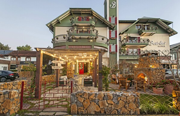 Bagian depan properti