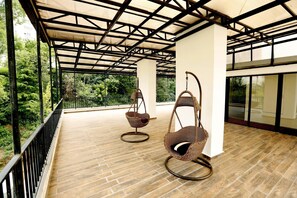 Balcony - Hotel GNG (Tbilisi)