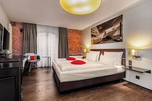 Quarto casal conforto | 1 quarto, roupas de cama antialérgicas, frigobar, cofres nos quartos