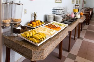 Desayuno buffet incluido todos los días