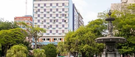 Fachada da propriedade