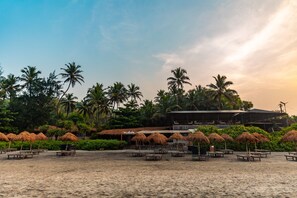 Exterior - Anahata Retreat Beach front resort (Ashvem)