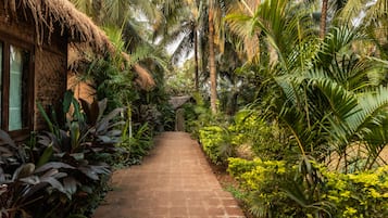 Garden View Cottage | 1 bedroom, premium bedding, Select Comfort beds, in-room safe