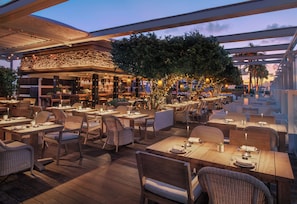 2 Restaurants, Abendessen