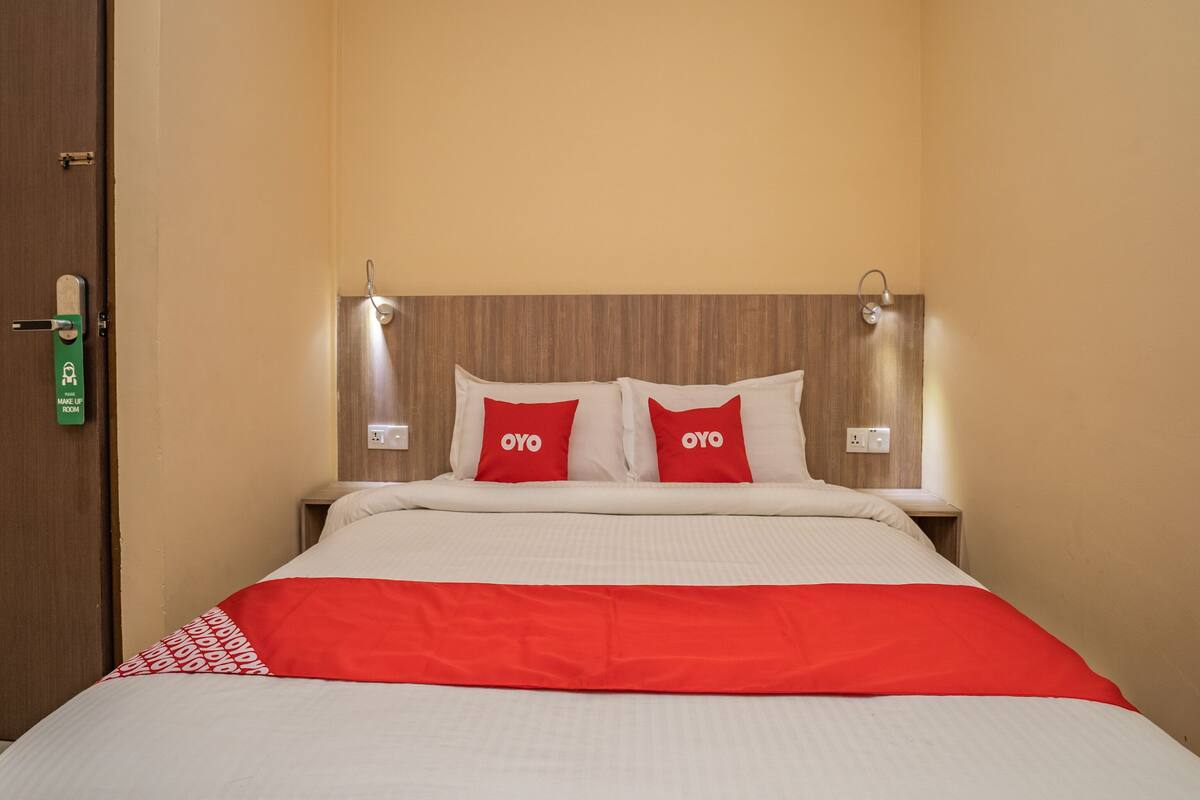 Standard Double Room, 1 Queen Bed | Free WiFi, bed sheets