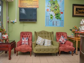 Kawasan tempat duduk lobi