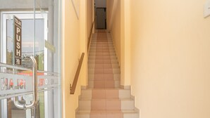 Interior - OYO 44078 The Island Hotel (Pangkor Island)