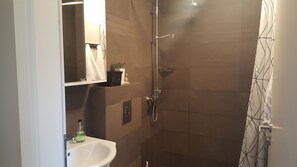 Apartment, 1 Bedroom | Bathroom
