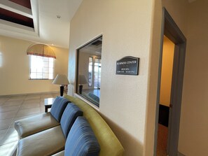 Business centre - Sunbridge Inn and Suites (Jourdanton)