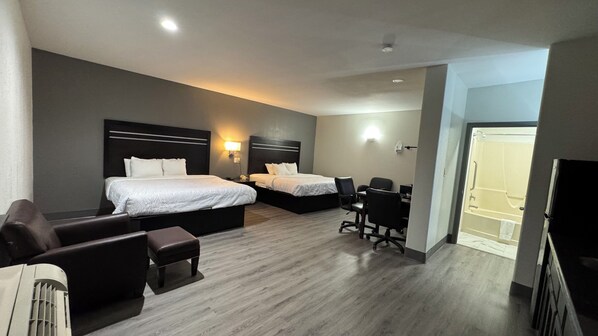 Skrivebord, skrivebord for bærbar PC og blendingsgardiner