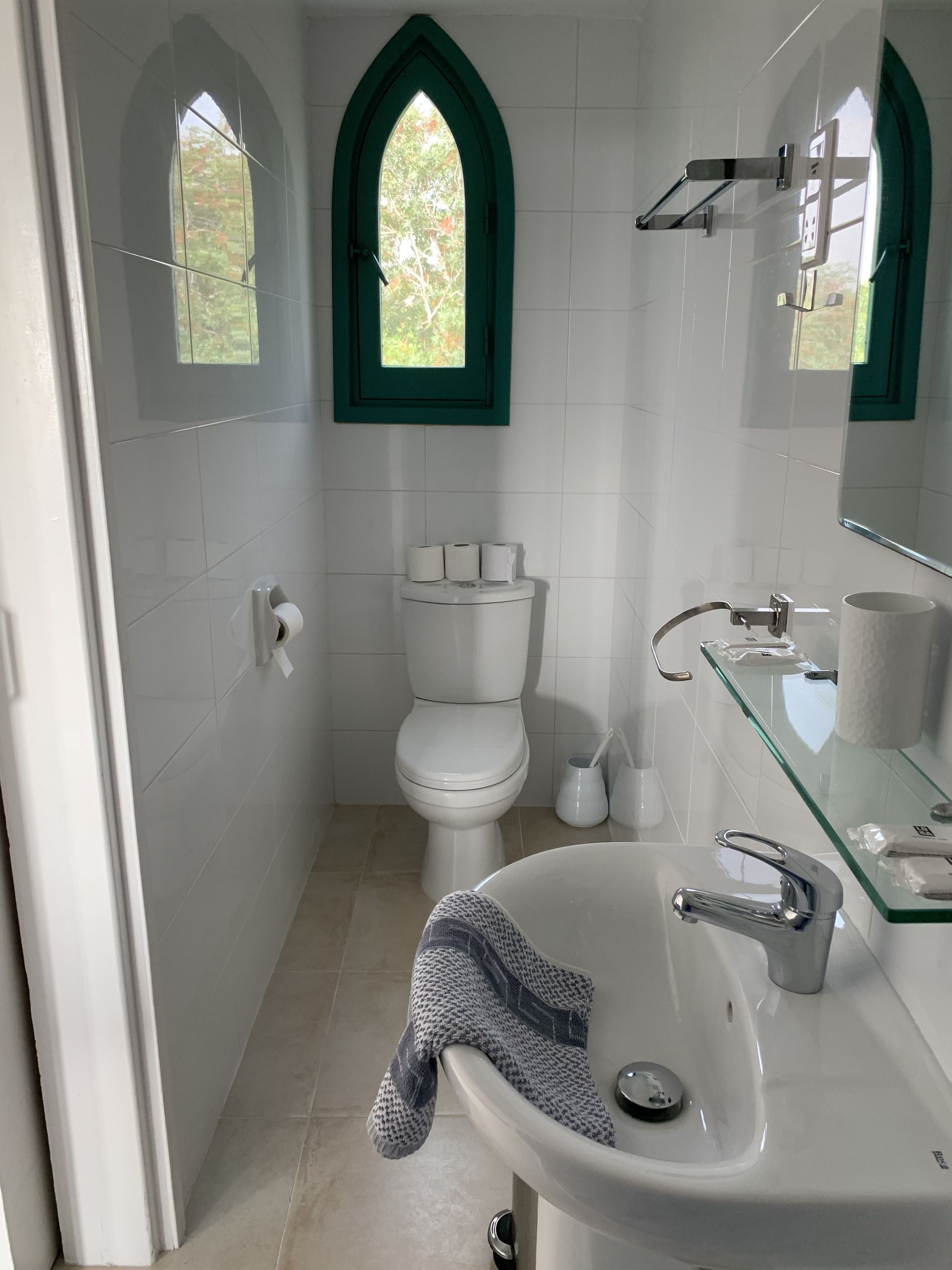 family room | bathroom | free toiletries, hair dryer, towels