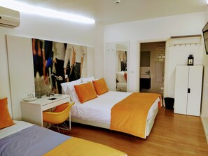 Memory-foam beds, individually decorated, desk, soundproofing - VilaPortuguesa (Vila Velha de Rodao)