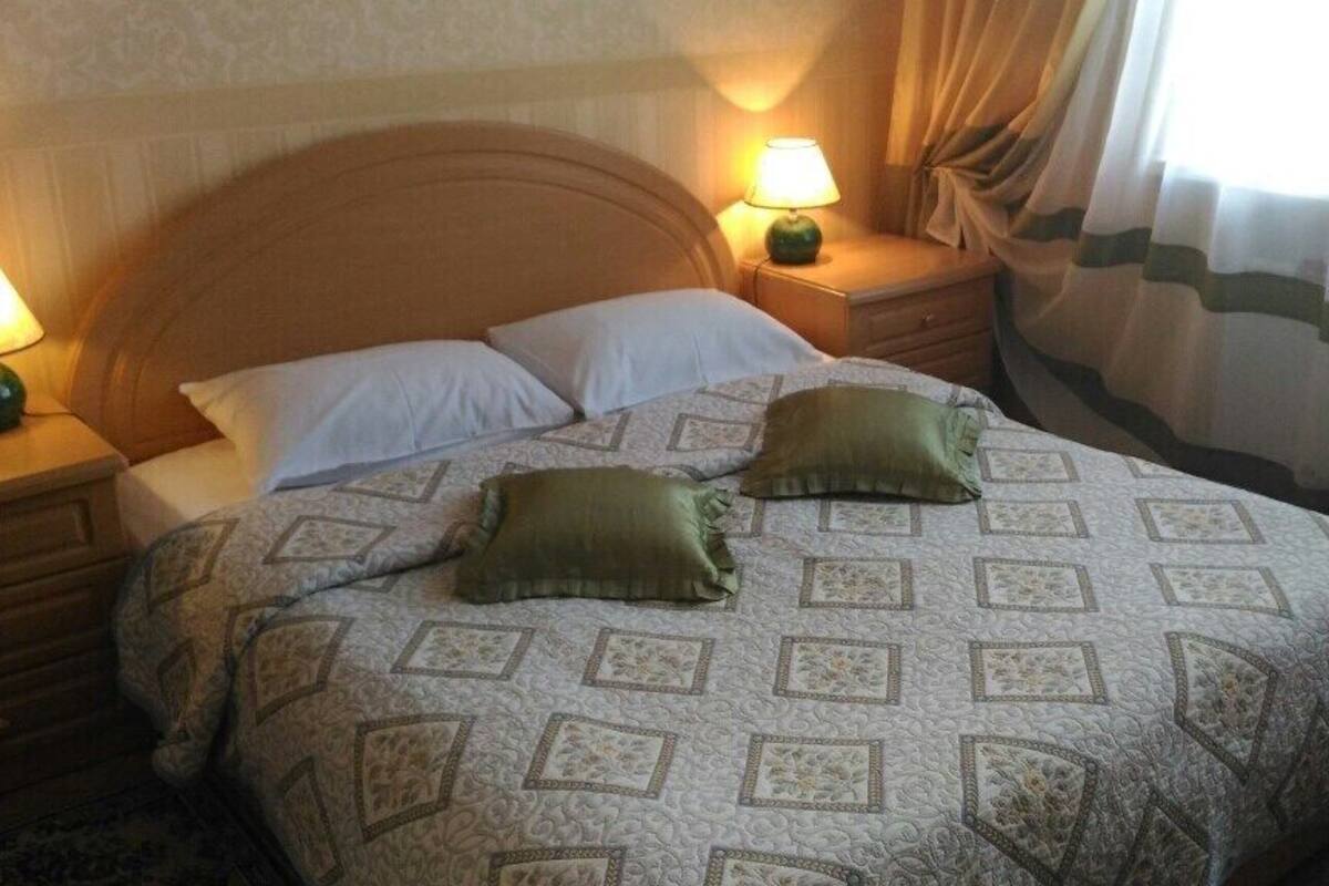 1 bedroom, in-room safe, desk, free WiFi