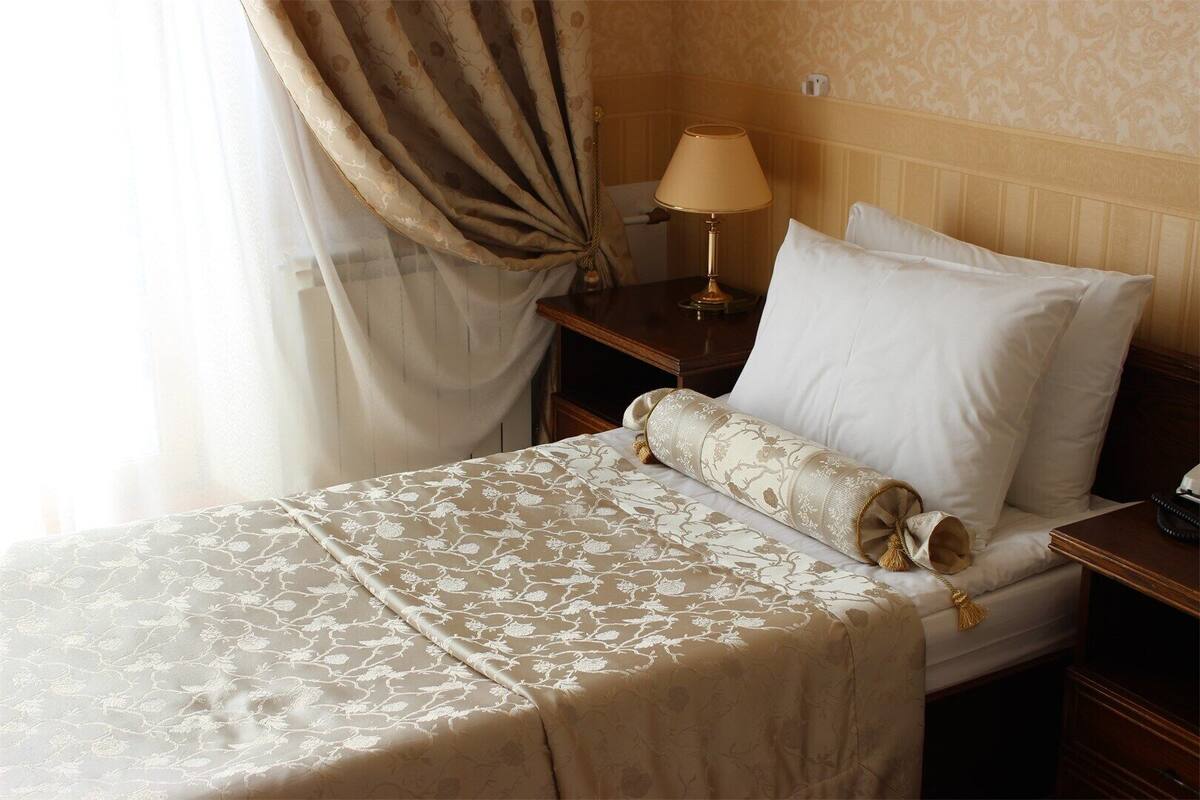 1 bedroom, in-room safe, desk, free WiFi