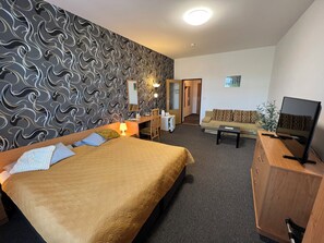 컴포트 더블룸 | 책상, 다리미/다리미판, 무료 WiFi, 침대 시트