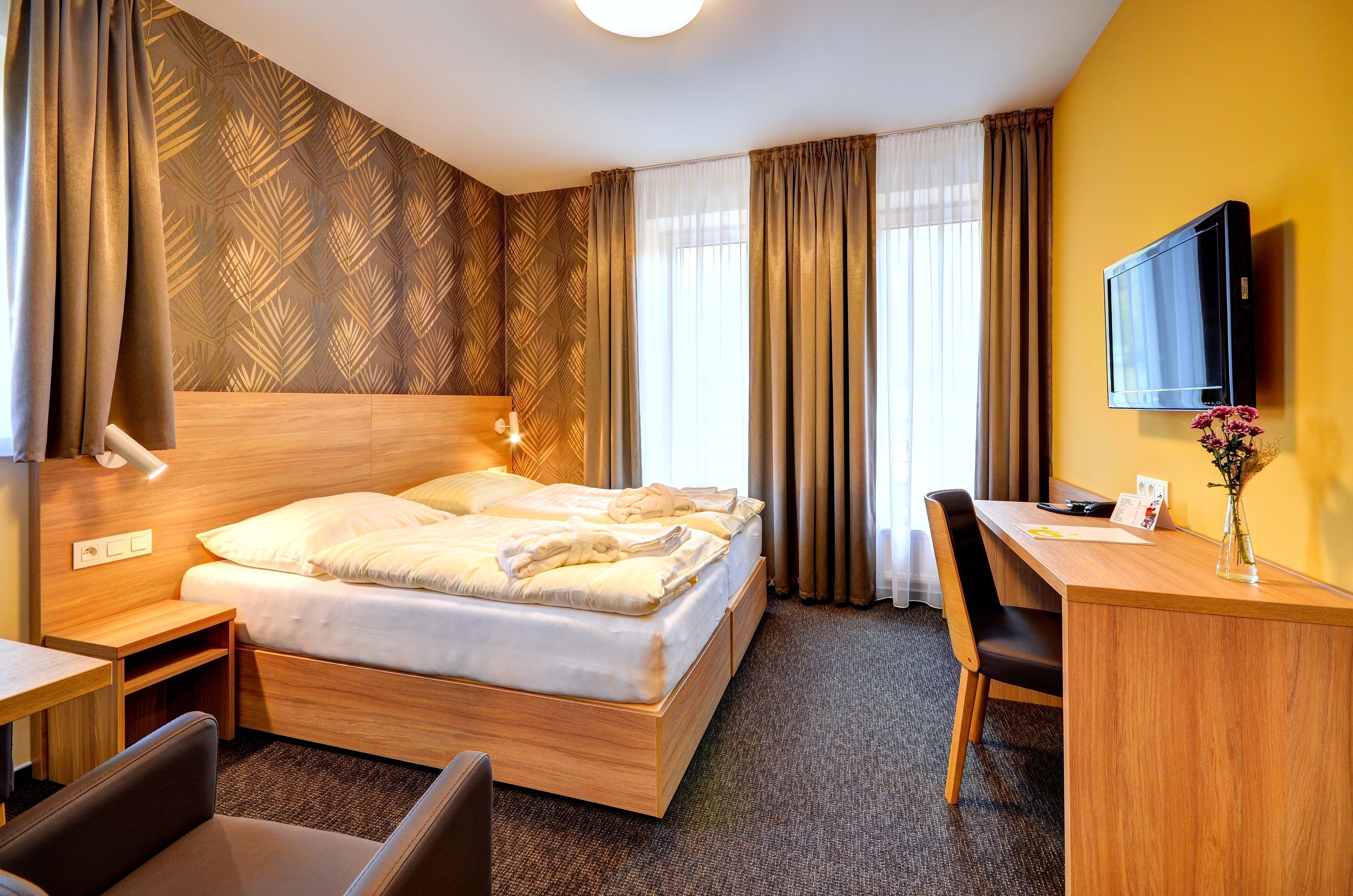 In-room safe, desk, laptop workspace, blackout drapes