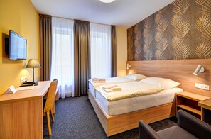 Superior Double or Twin Room, 1 Queen Bed, Garden View - Hotel Helios (Lipova-Lazne)