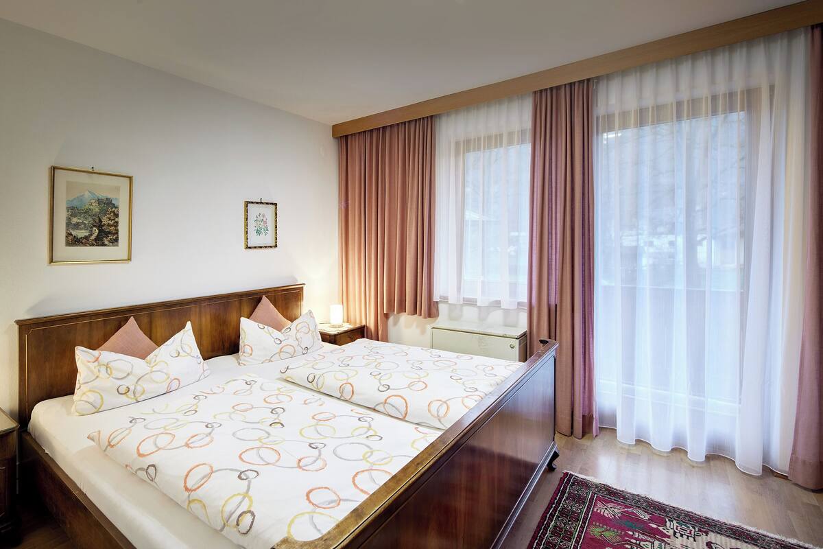 Apartment Sonnenschein (additional 60 EUR Cleaning Fee to be paid at the property) | Wi-fi (inkludert) og sengetøy