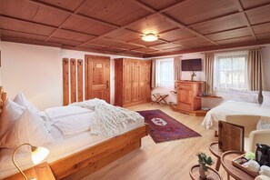 Familienzimmer | Kostenloses WLAN, Bettwäsche