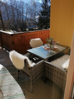 Apartment Sonnenschein (additional 60 EUR Cleaning Fee to be paid at the property) | Terrasse/patio