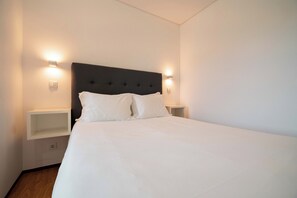 Standard-Doppelzimmer, Flussblick