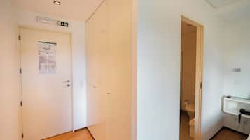 Free WiFi, wheelchair access