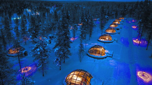 Igloos with warm lights in a snowy forest. - Kakslauttanen Arctic Resort (Sodankyla)