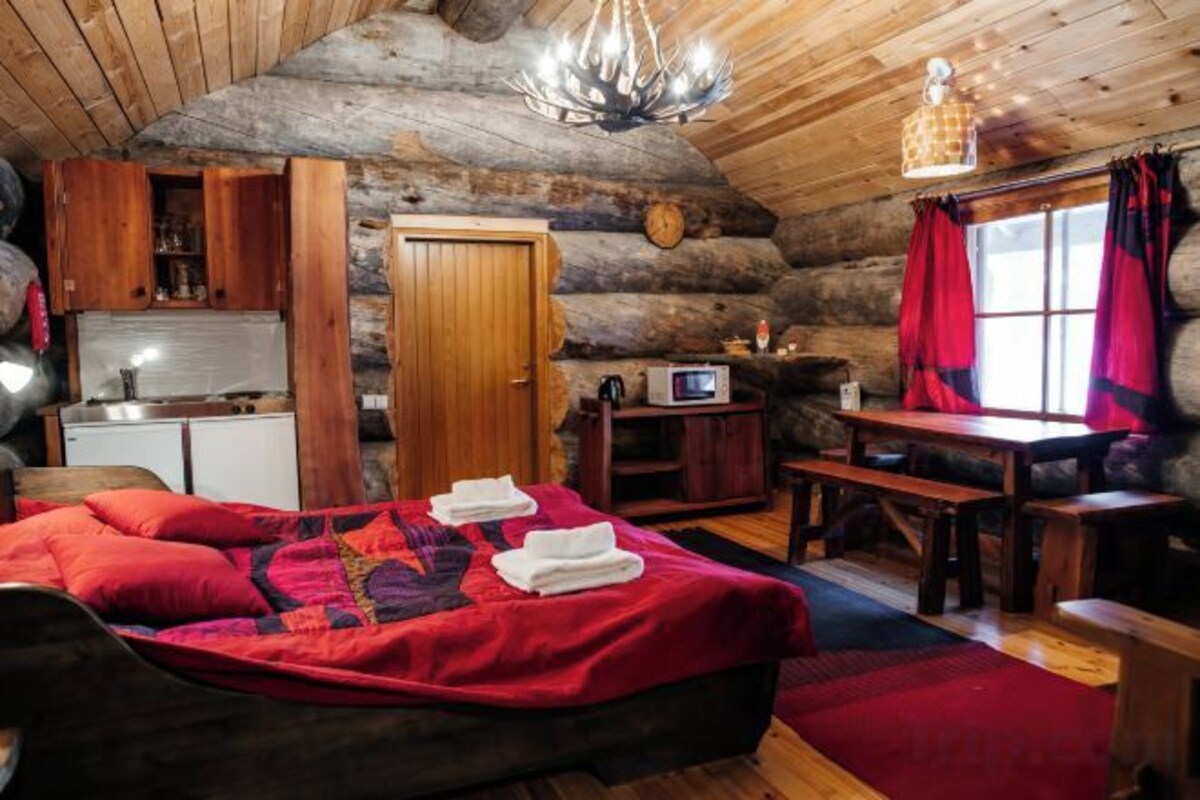 Gold Digger’s Cabin
