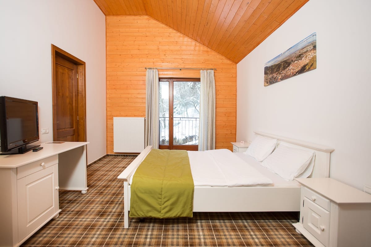 Standard Double Room, 1 King Bed | View from room