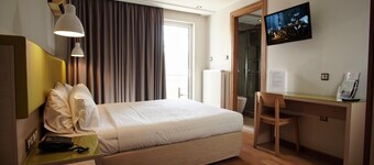 Elements Rooms and Apartments