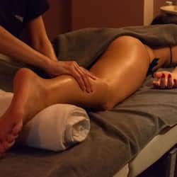 Bagno turco/hammam, trattamenti per il corpo, massaggi “deep tissue”
