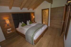 Căn hộ Superior, 3 phòng ngủ, quang cảnh núi, tòa nhà phụ (cleaning fee €130,00 not included) | Bộ đồ giường kháng dị ứng, két bảo mật tại phòng