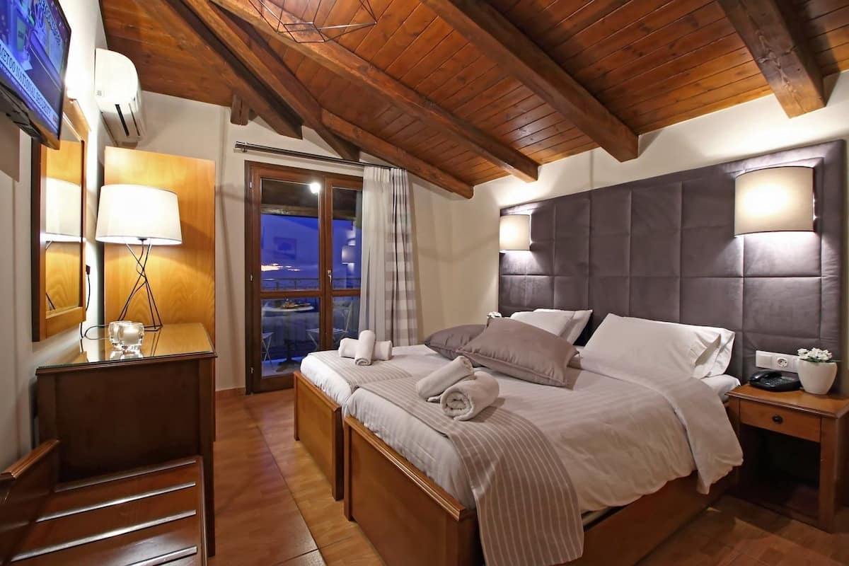 Superior Double/Twin Sea View | Minibar, brankas, Wi-Fi gratis, dan seprai linen
