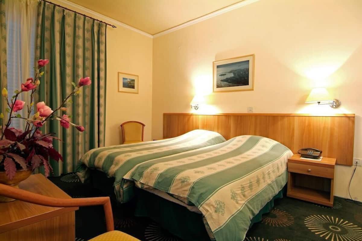 1 dormitorio, minibar, caja fuerte y wifi gratis